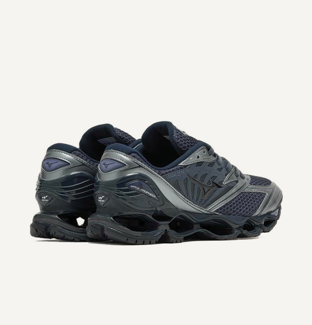 Mizuno Prophecy LS
