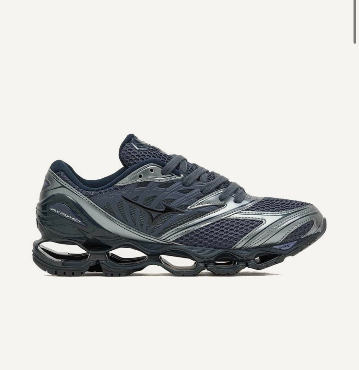 Mizuno Prophecy LS