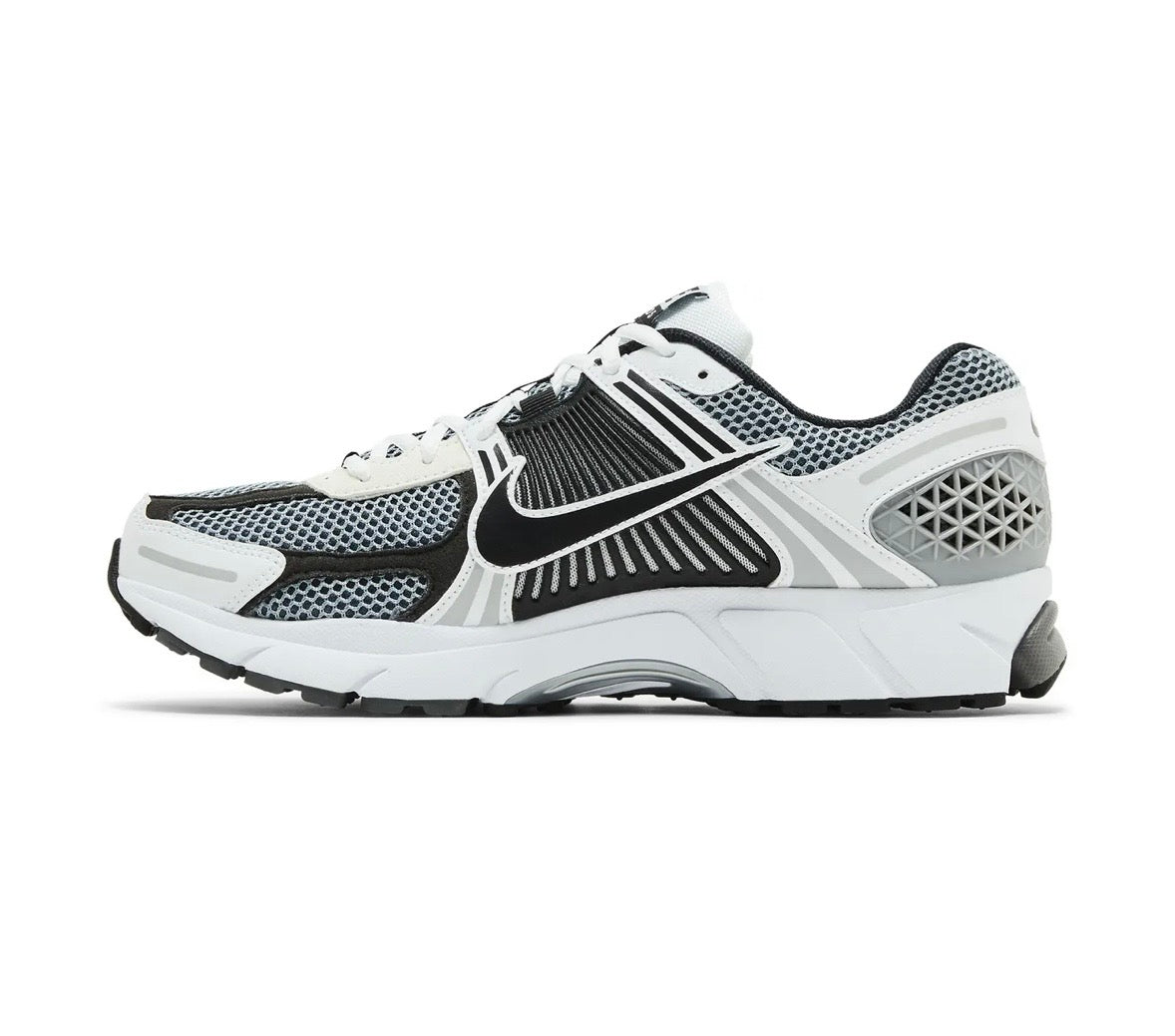 Nike vomero 5
