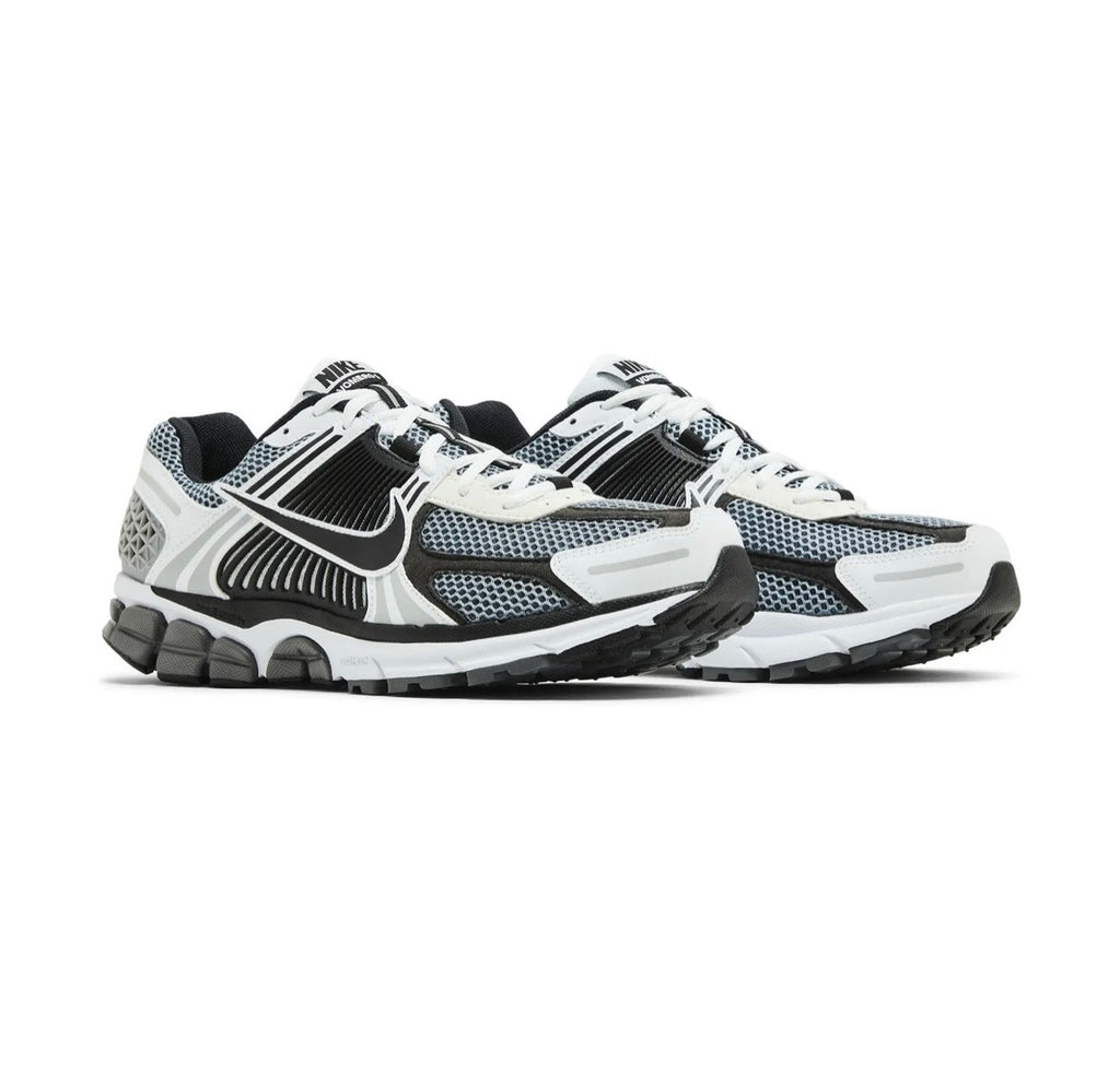 Nike vomero 5