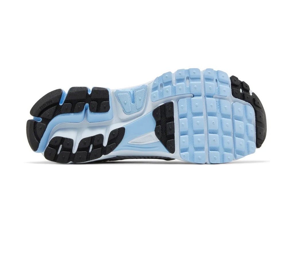 Nike vomero 5